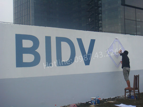 Sơn phản quang hắt sáng logo BIDV - CN Tây Hà Nội